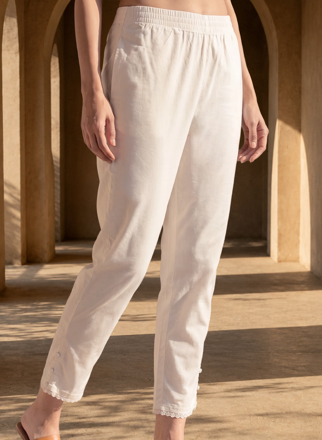 Ivory Poplin Lycra Tapered Essentials Pant