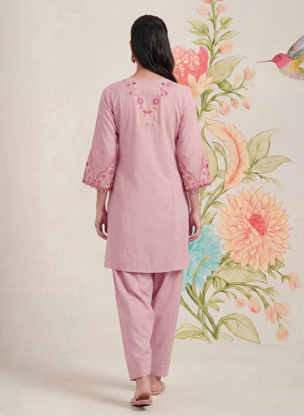 Amoli Light Pink Embroidered Kurta Set