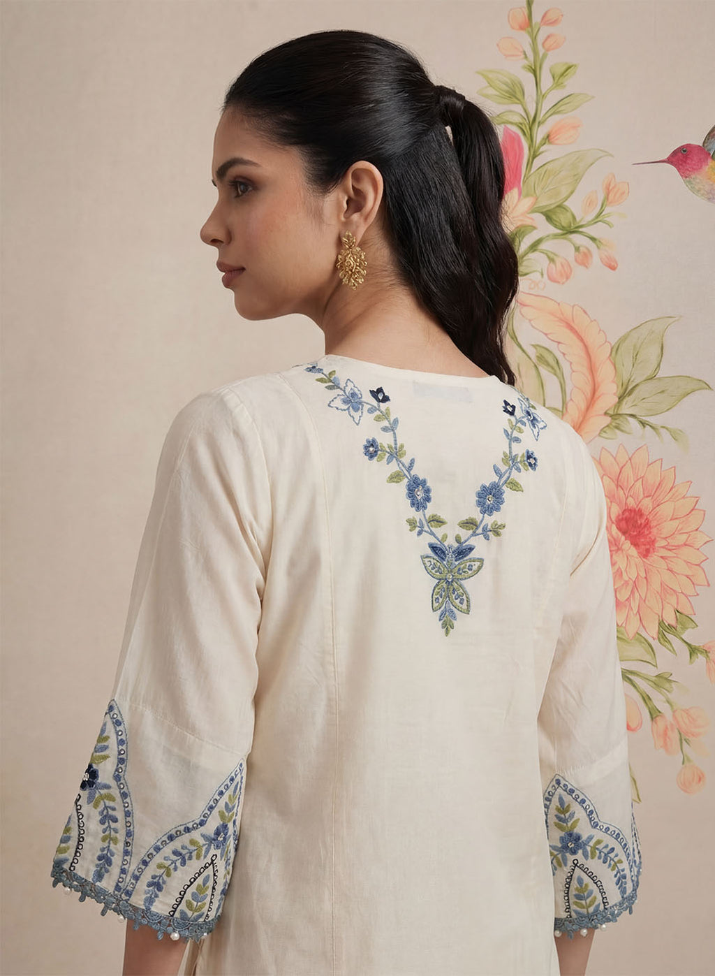 Amoli White Embroidered Kurta Set