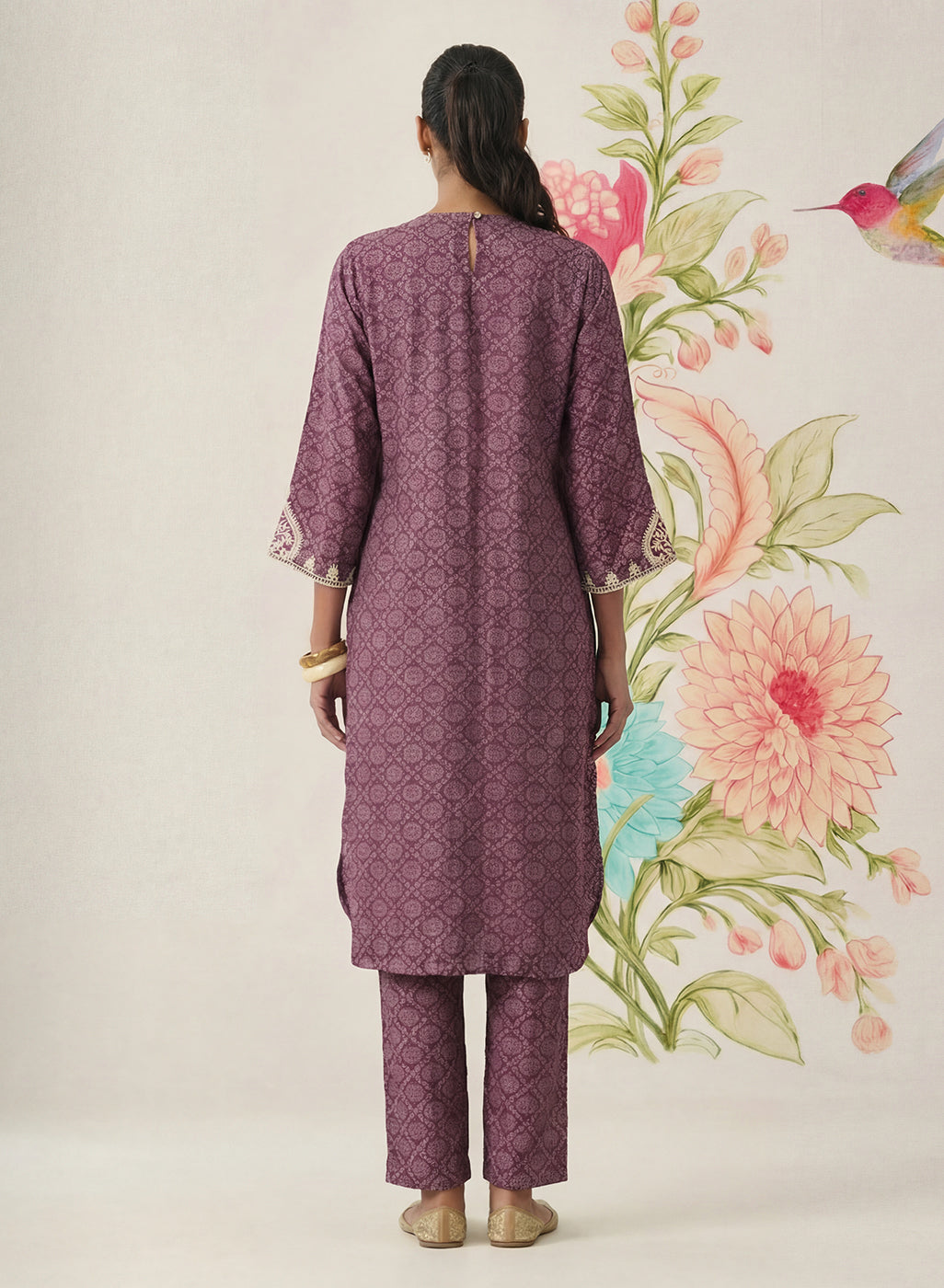 Pihu Purple Cotton Blend Printed Kurta set