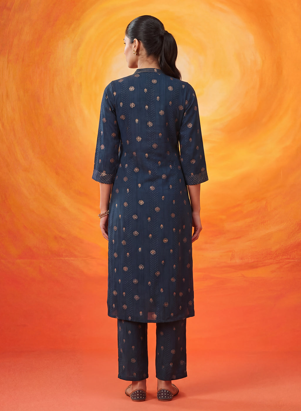 Chalka Navy Printed Cotton Blend Kurta Set