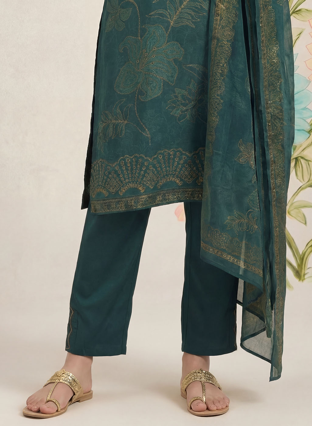 Kasni Teal Printed Suit Set with Dupatta