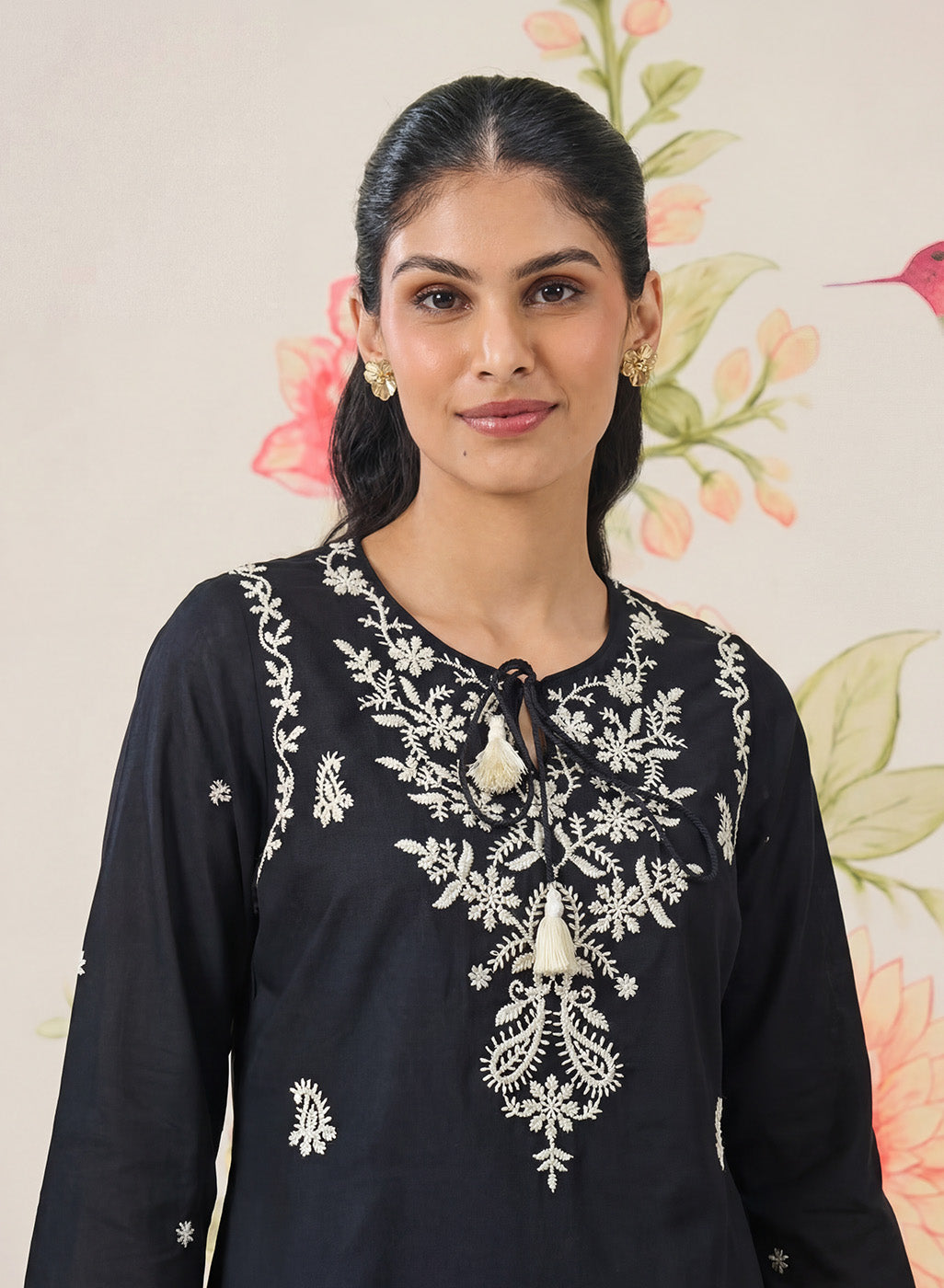 Afiya Black Cotton Blend Embroidered Kurti