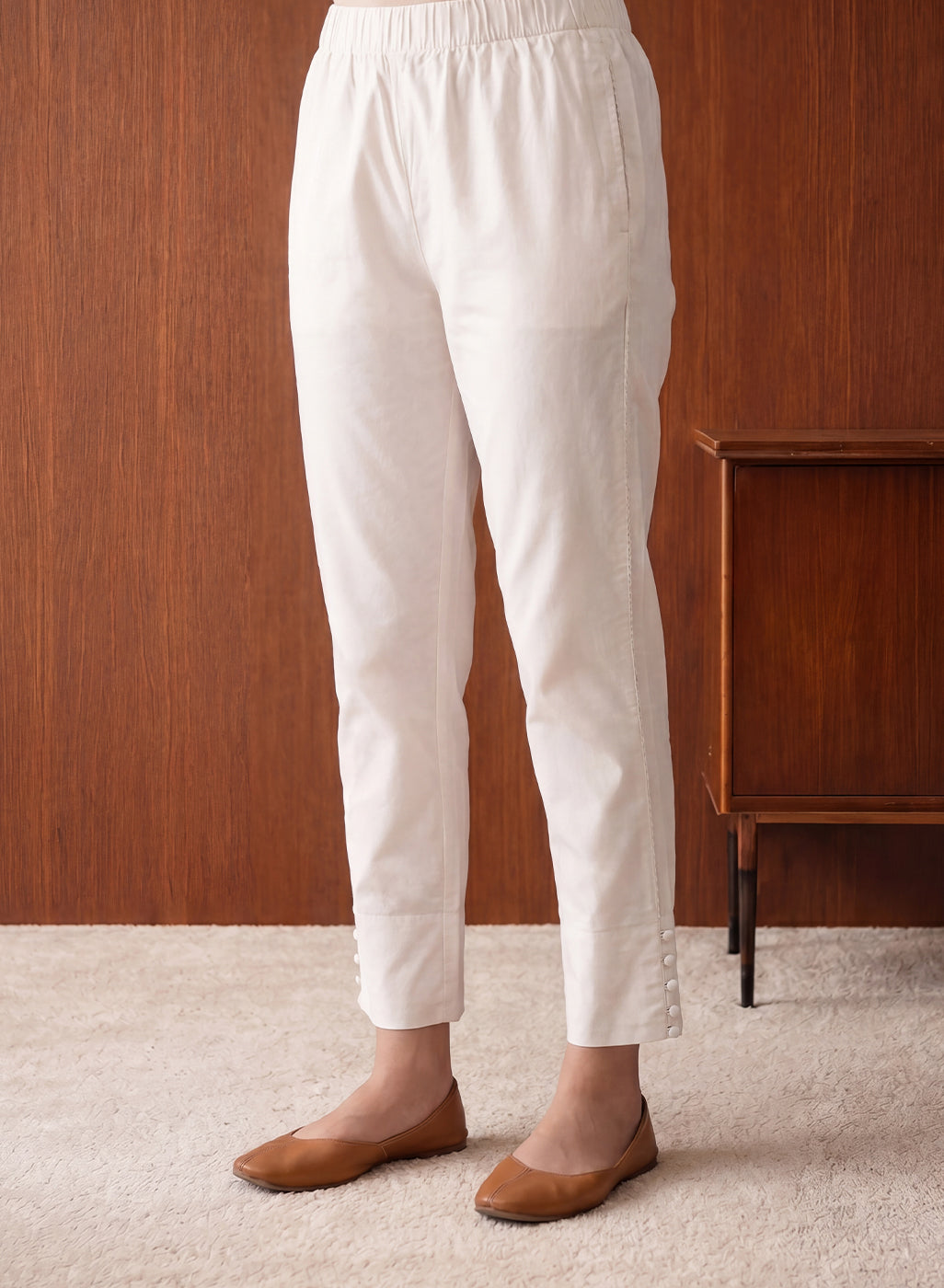 White Lycra Full Length Tapered Fit Pant