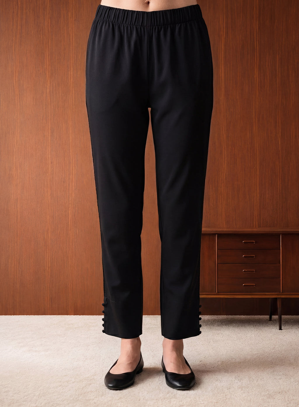 Black  Lycra Full Length Tapered Fit Pant