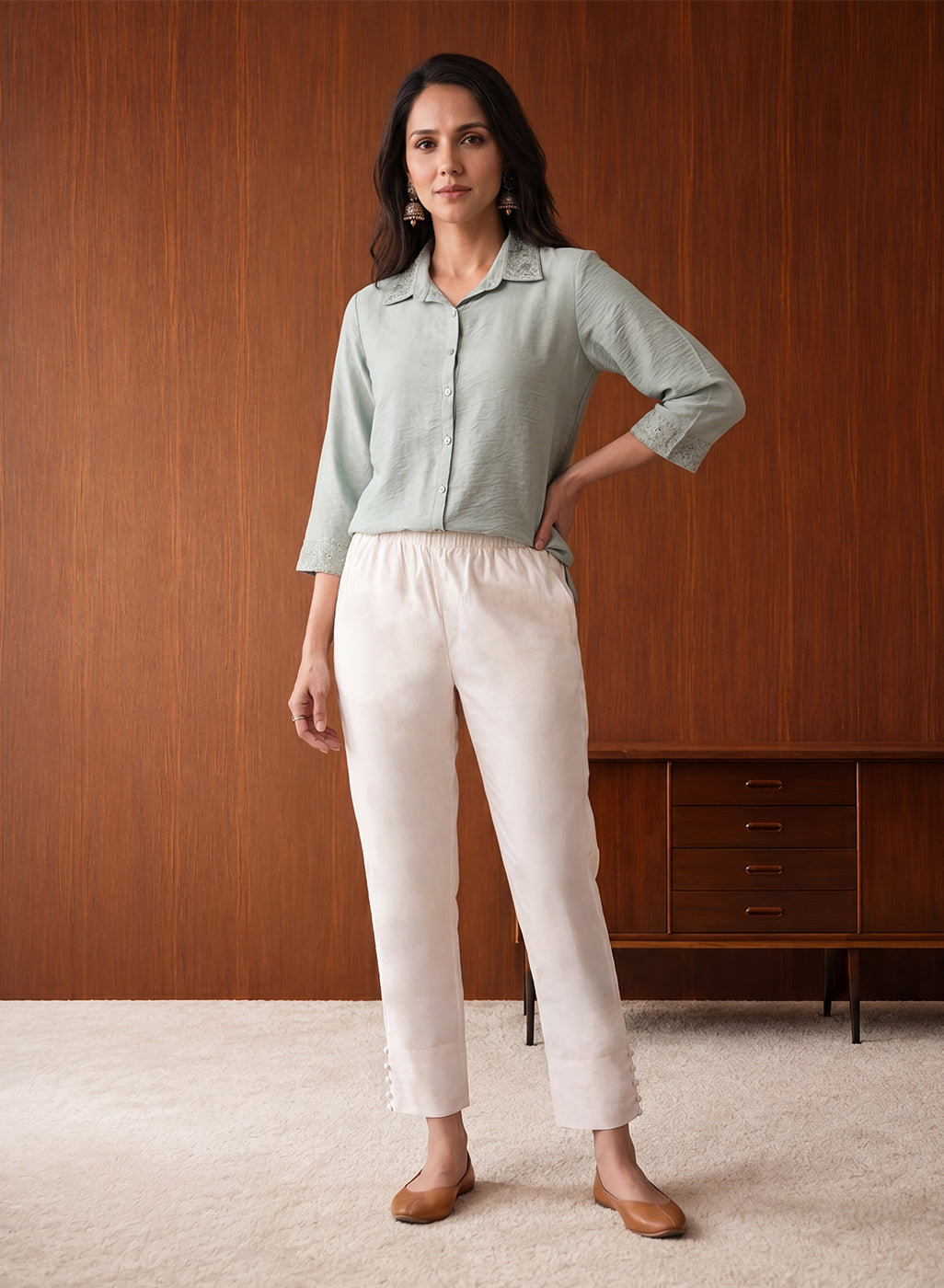White Lycra Full Length Tapered Fit Pant