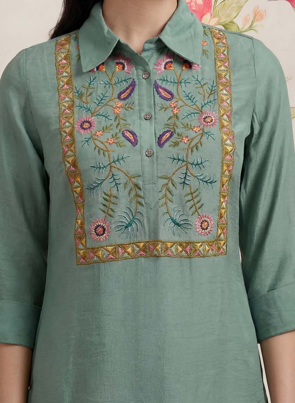Aaroh Green Cotton Blend Embroidered Tunic