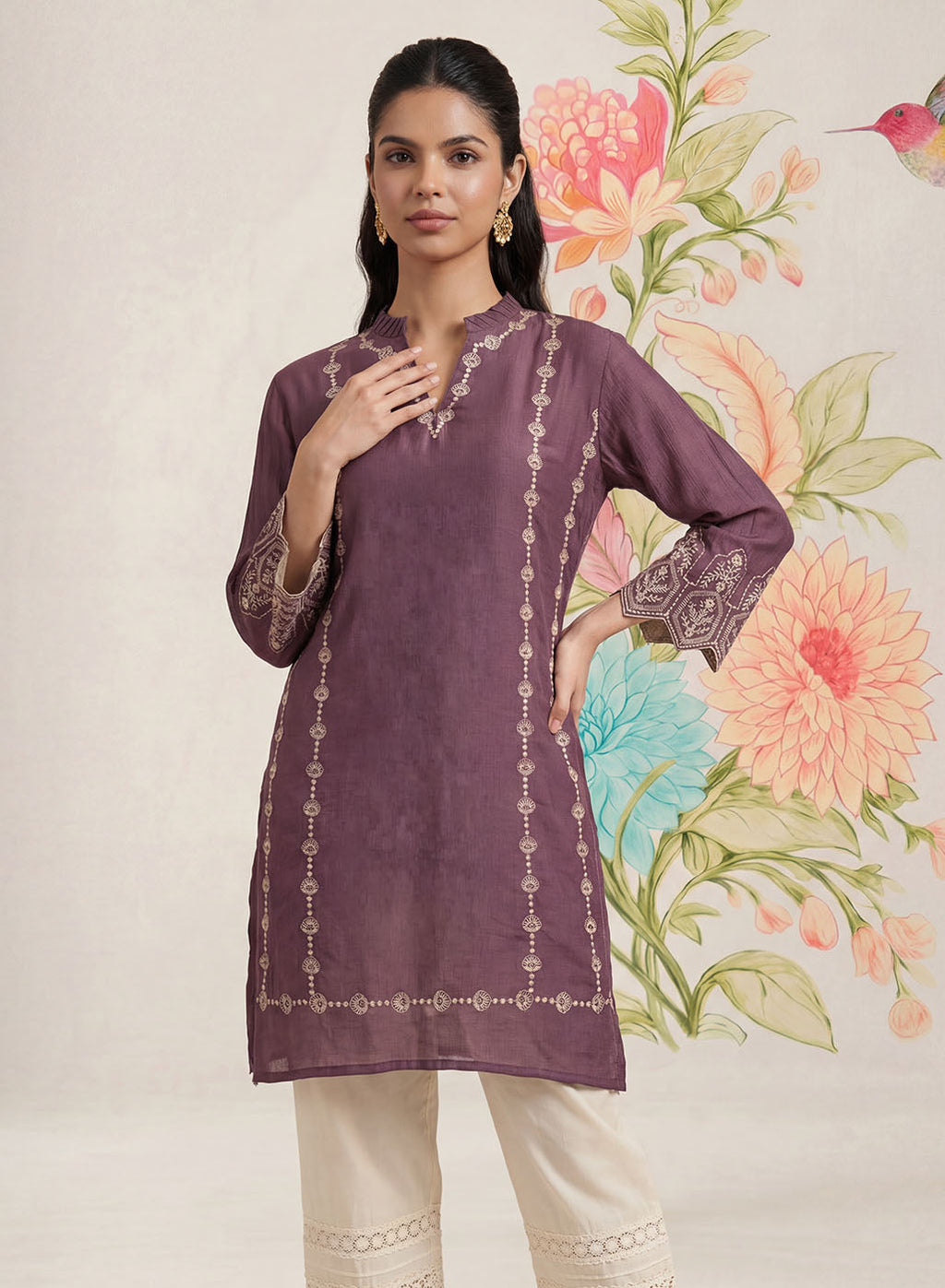 Akshi Purple Embroidered A-line Linen-blend Tunic