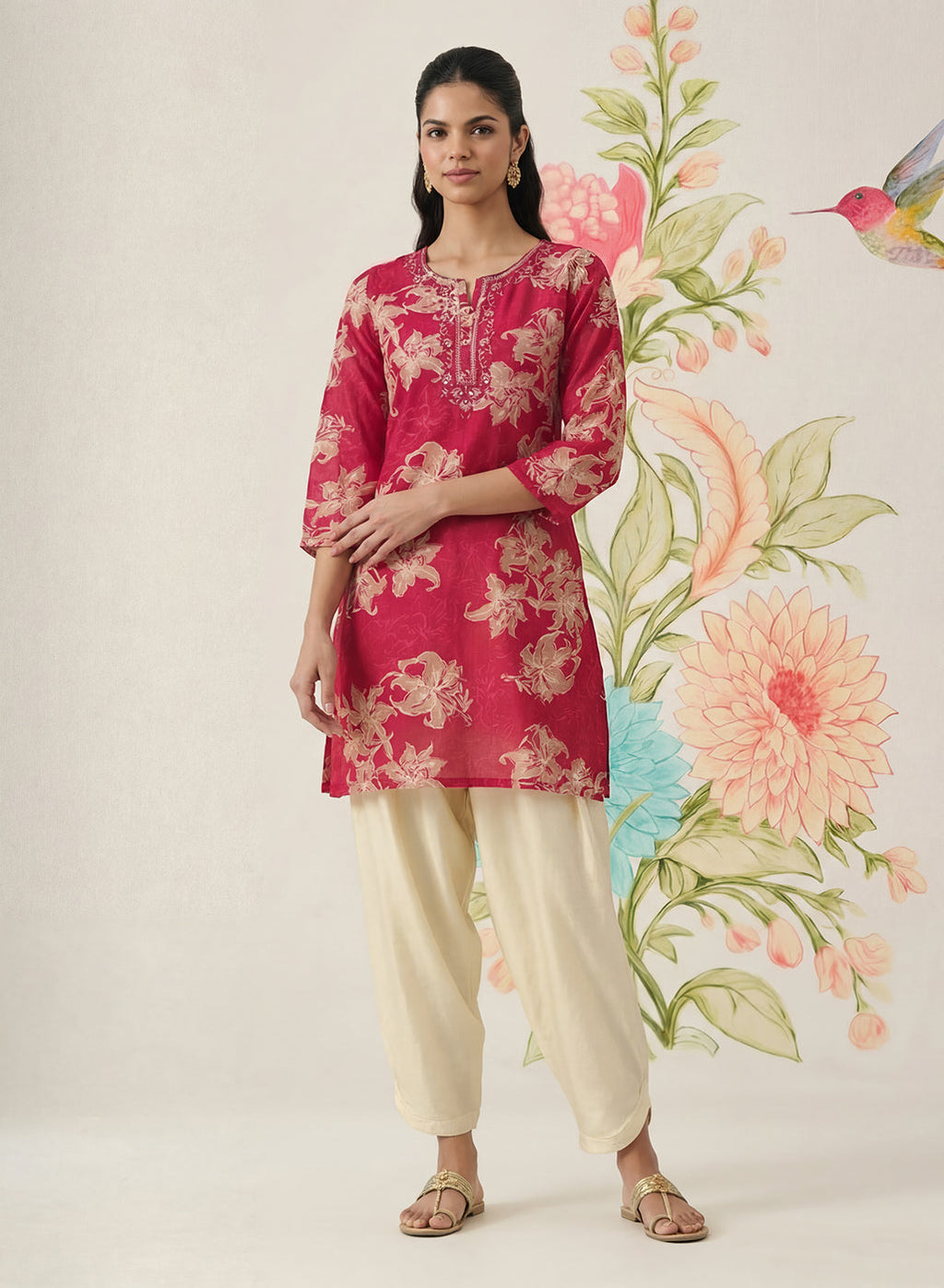 Aboli Red Floral Printed Straight Kurti