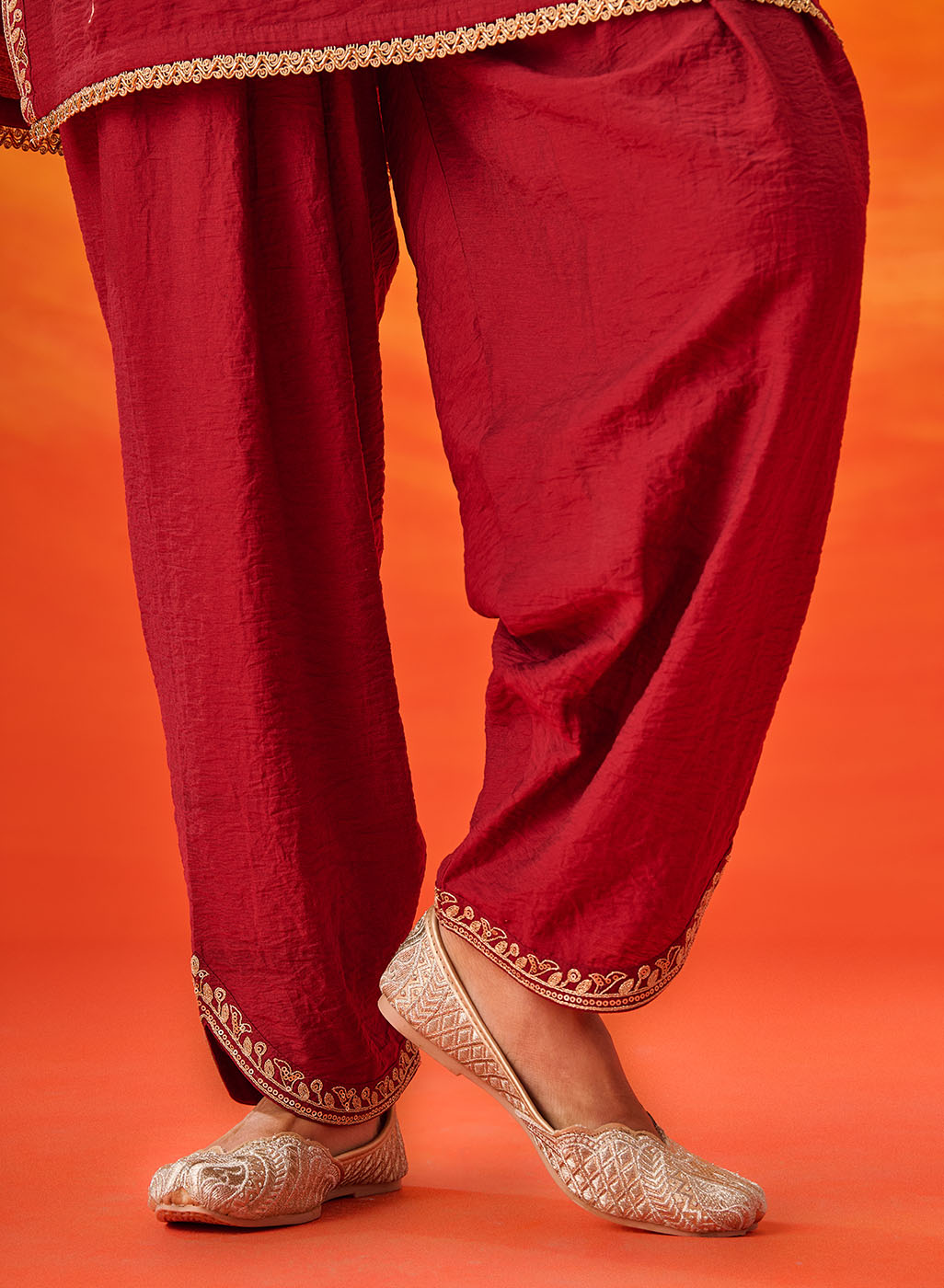 Vaara Kalini Maroon Embroidered Suit Set with Dupatta