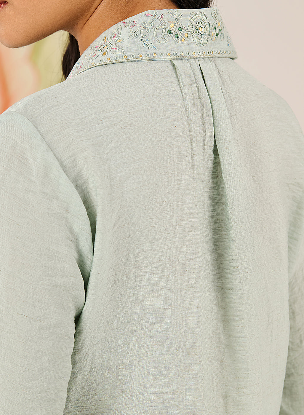 Heli Spa Embroidered Linen Shirt