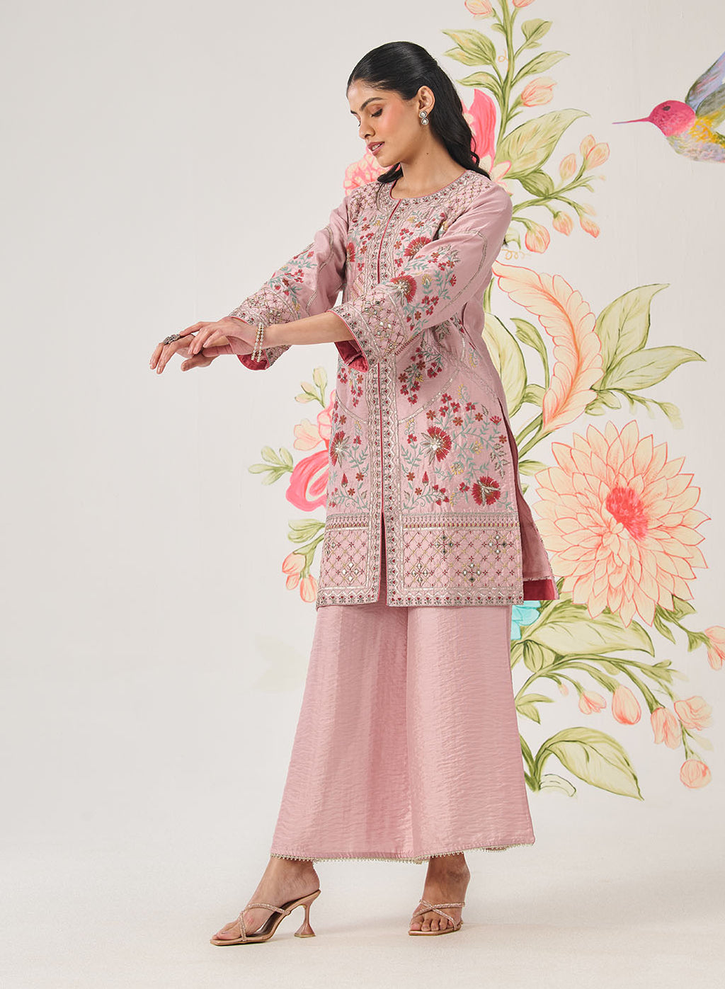 Vaara Nishat Pink Embroidered Suit Set with Dupatta