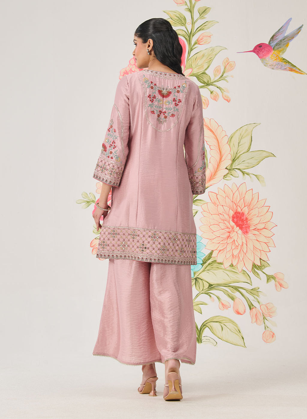 Vaara Nishat Pink Embroidered Suit Set with Dupatta
