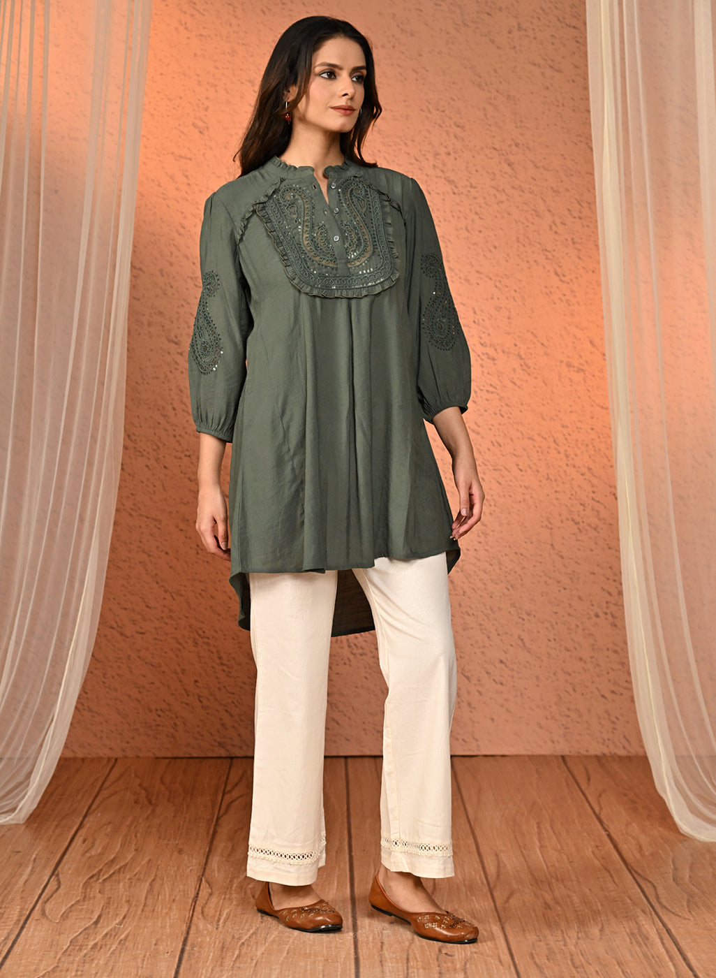 Haya Salmon White Cotton Linen Classic Fit Pants for Women