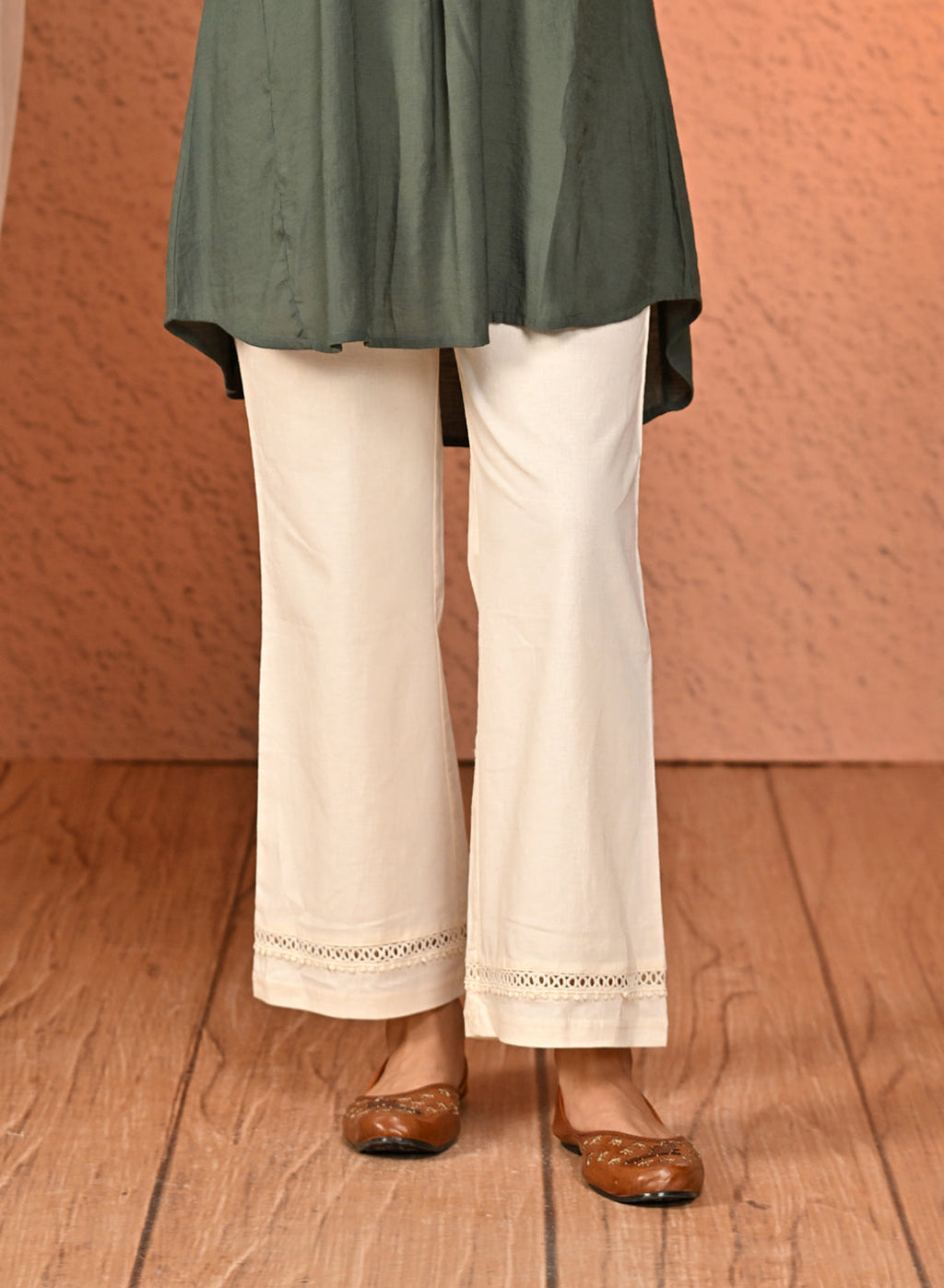 Haya Salmon White Cotton Linen Classic Fit Pants for Women