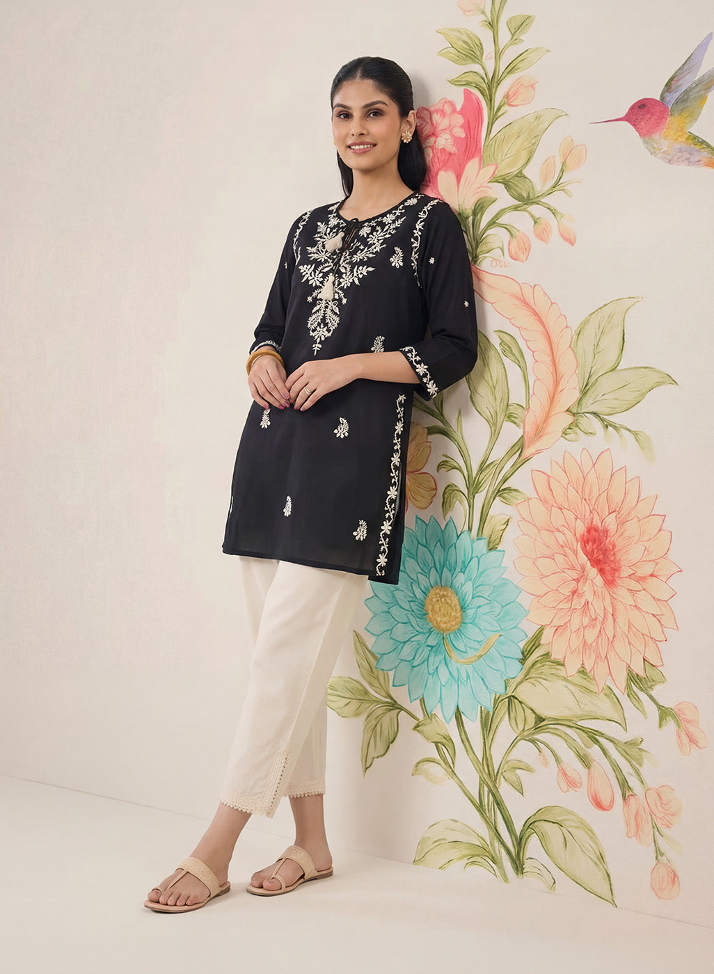 Afiya Black Cotton Blend Embroidered Kurti