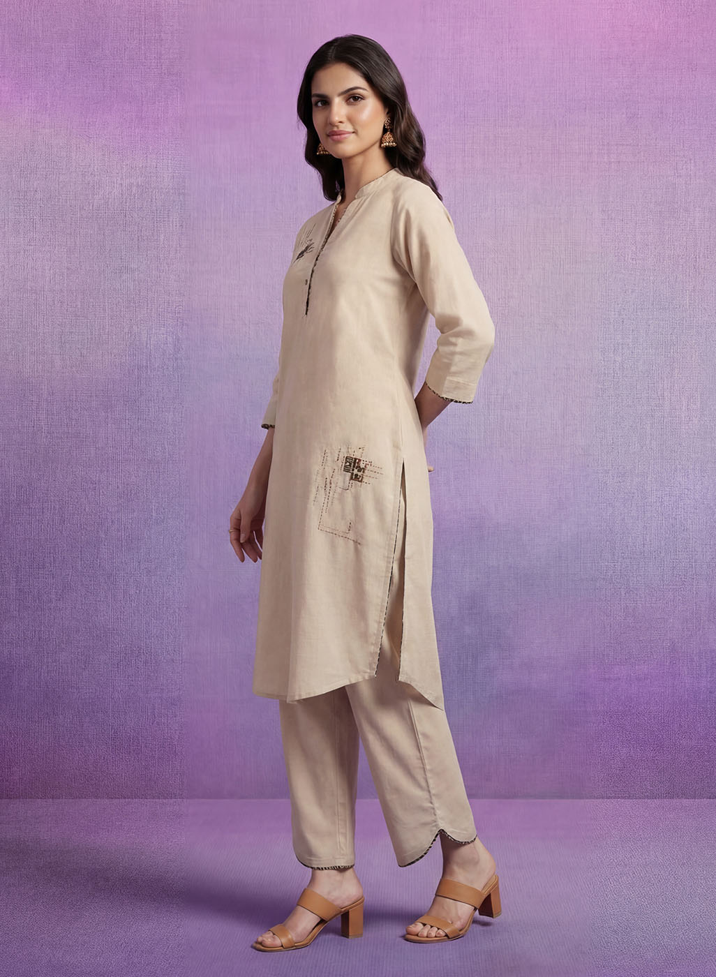 Ivory Applique-work Kurta Set