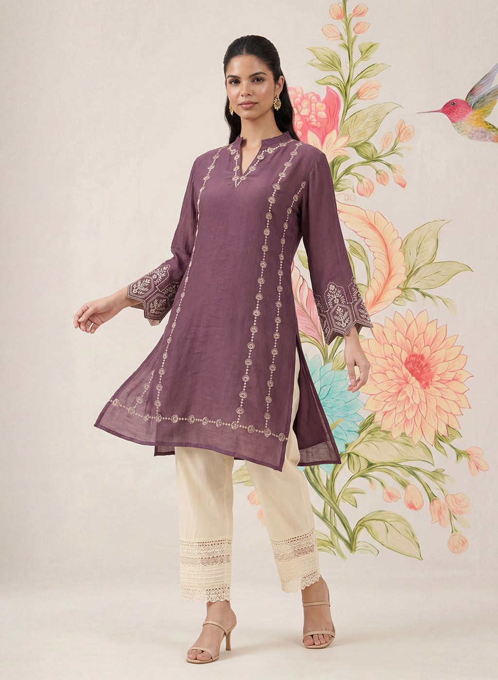 Akshi Purple Embroidered A-line Linen-blend Tunic