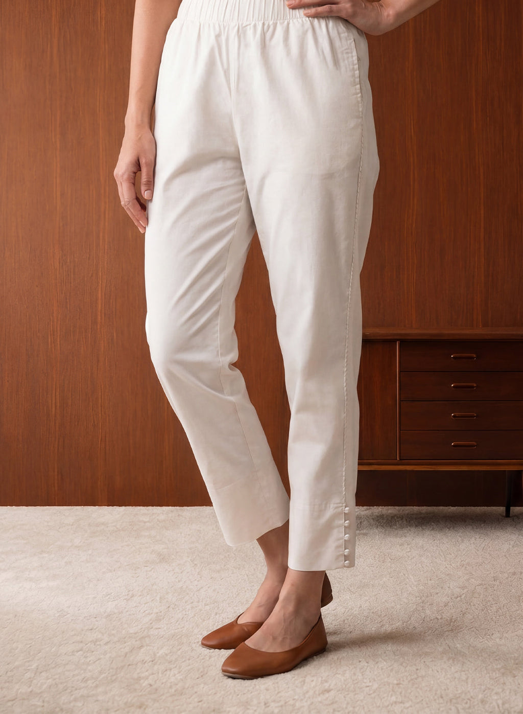 White Lycra Full Length Tapered Fit Pant