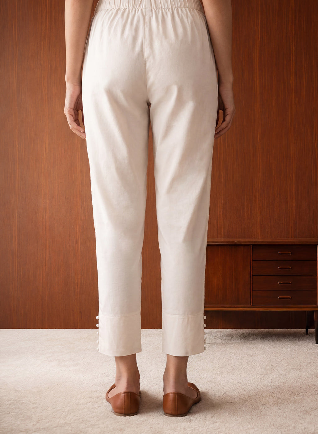 White Lycra Full Length Tapered Fit Pant