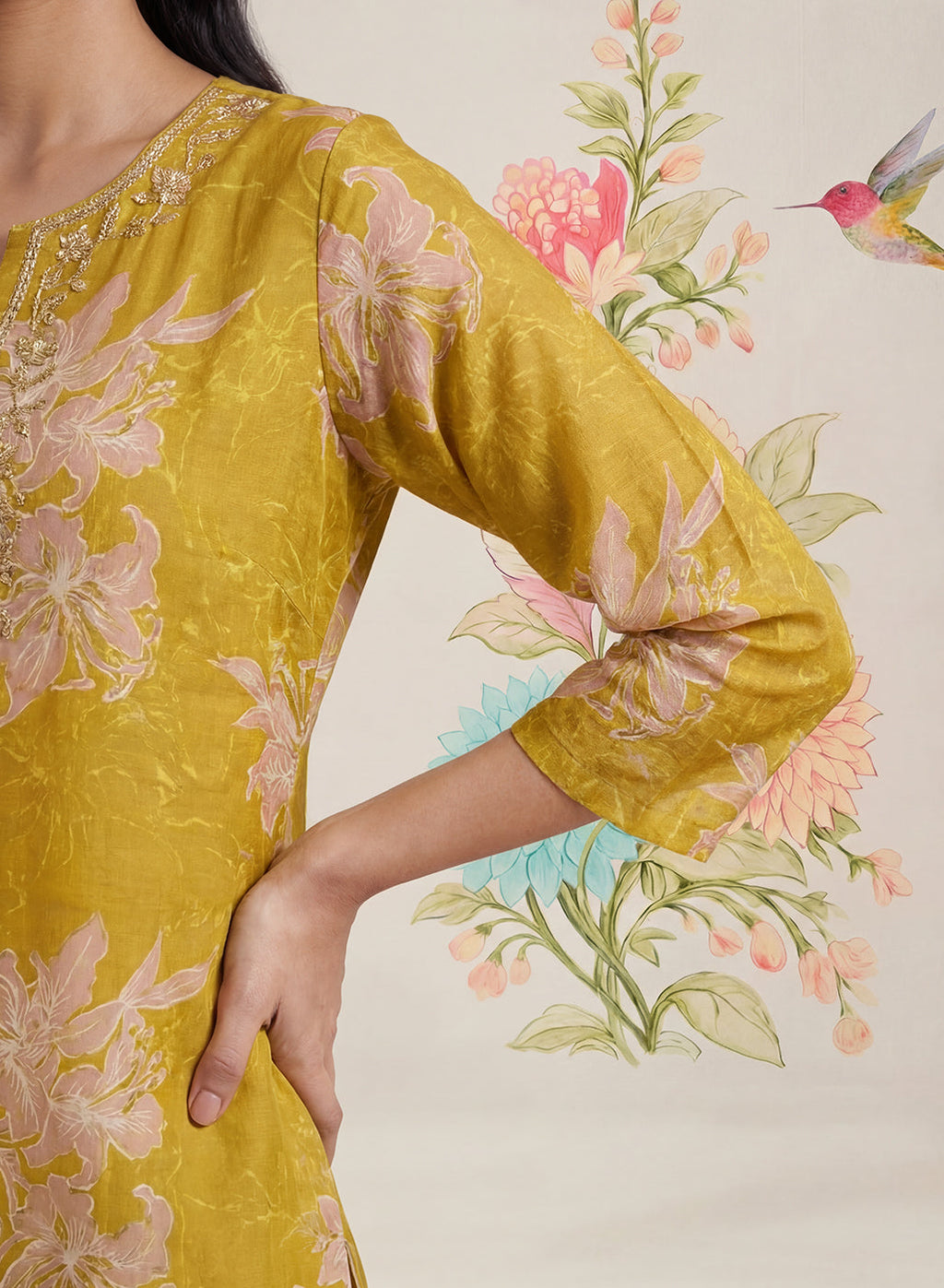 Aboli Mustard Floral Printed Straight Kurti