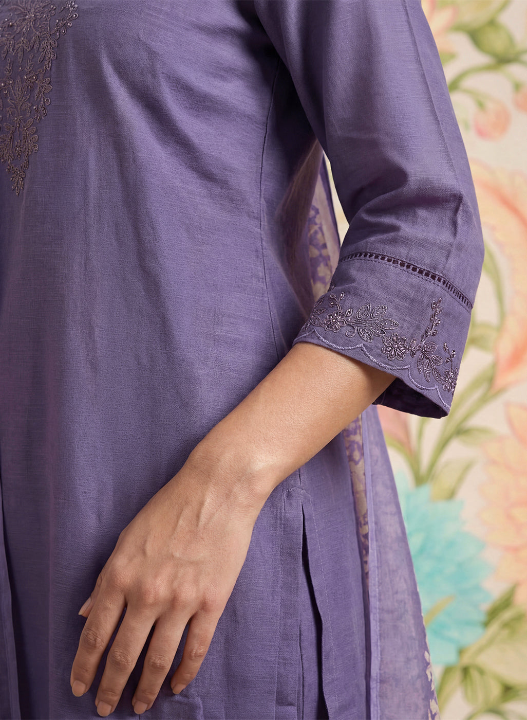 Ragini Lavender Embroidered Straight Suit Set with Dupatta