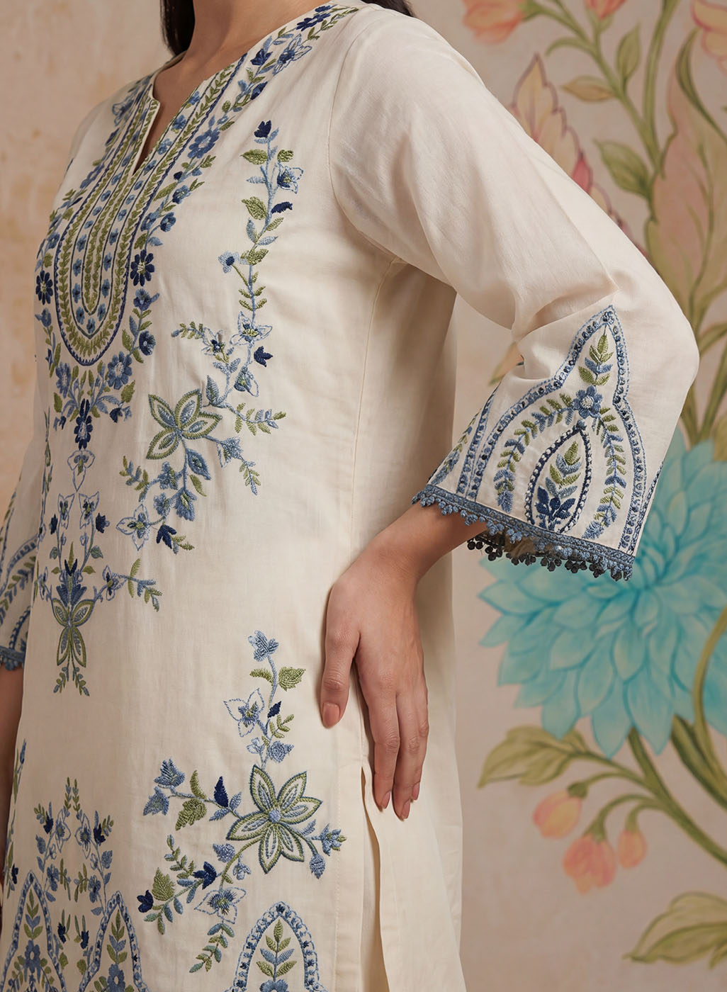 Amoli White Embroidered Kurta Set