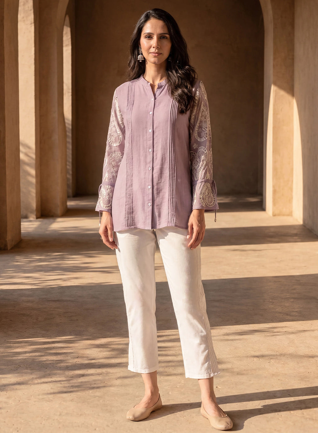 White Poplin Lycra Regular Fit Capri